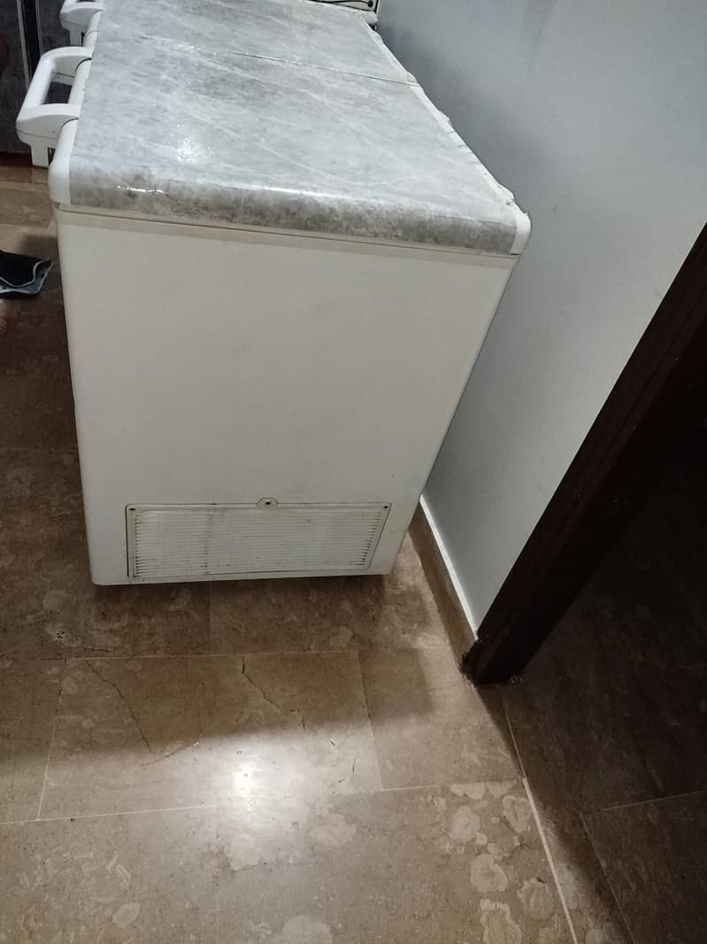 deep fridge 4