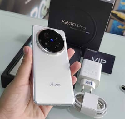 Vivo x200 Pro