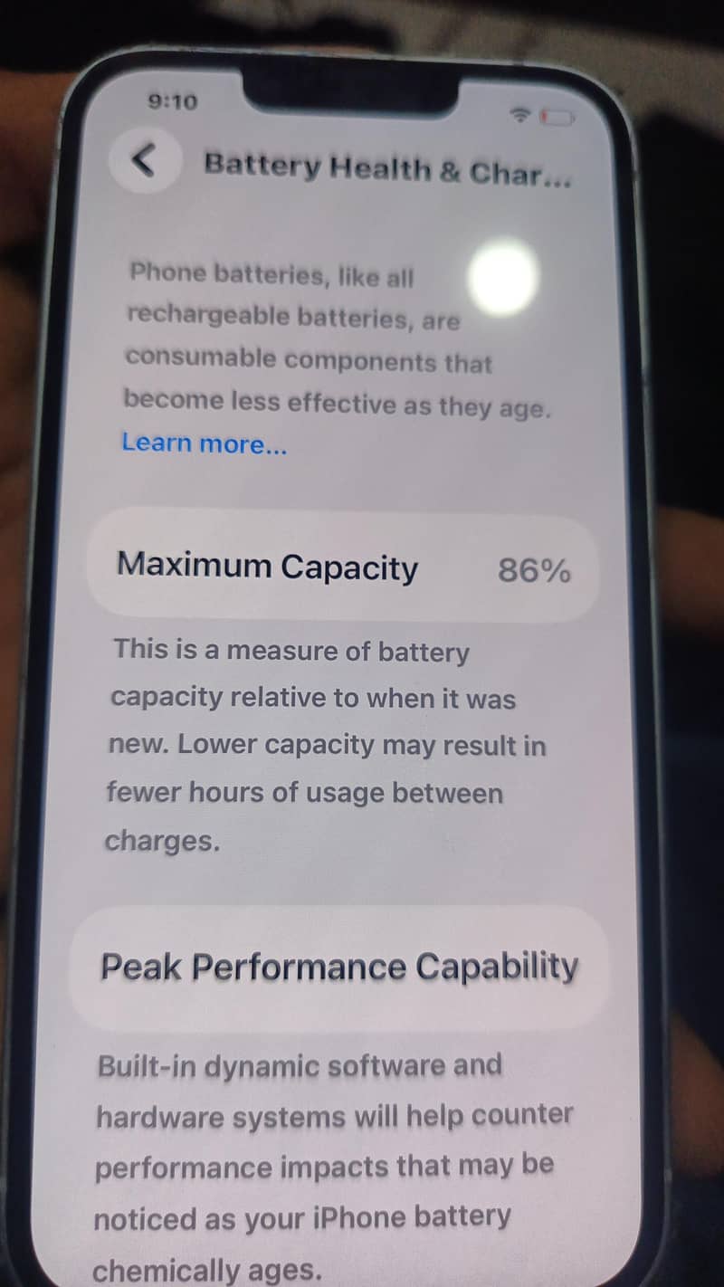 Apple iPhone 14 4