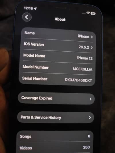 Apple iPhone 12