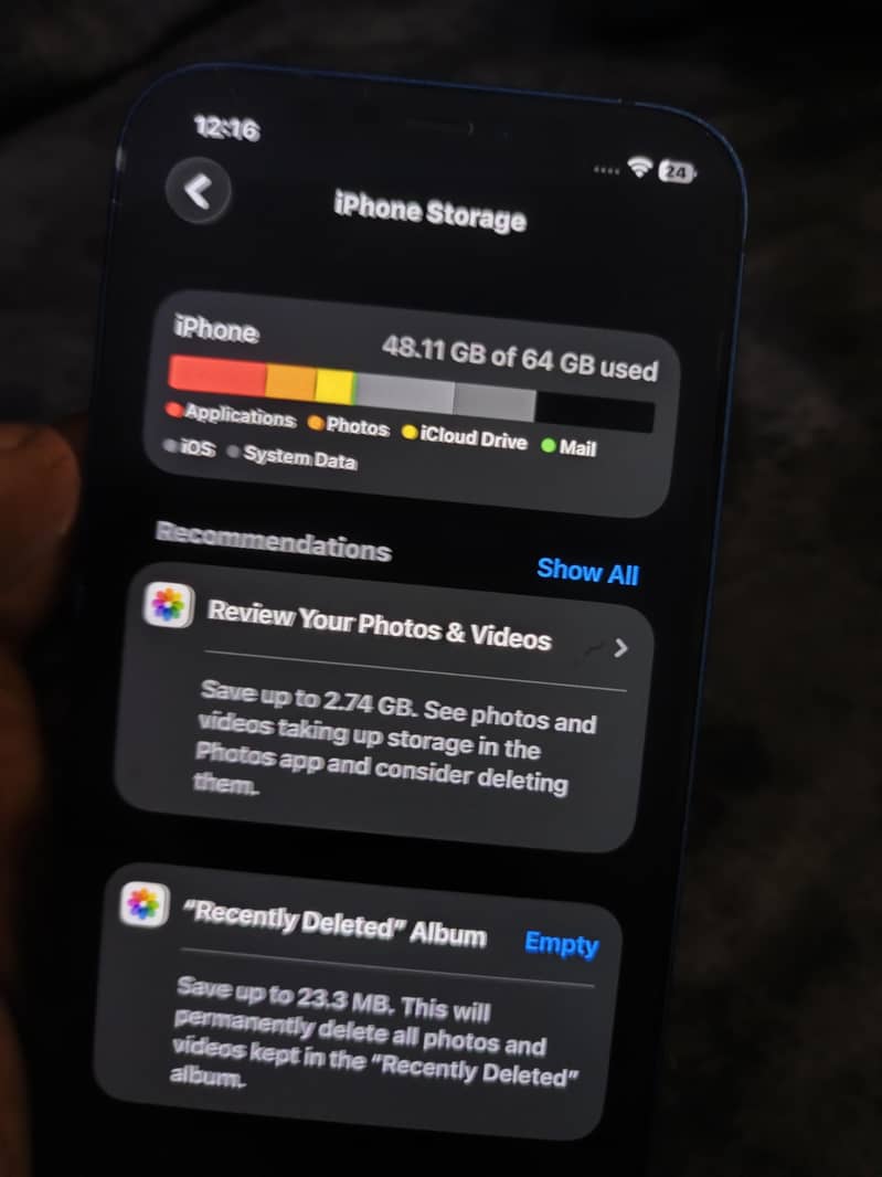 Apple iPhone 12 1
