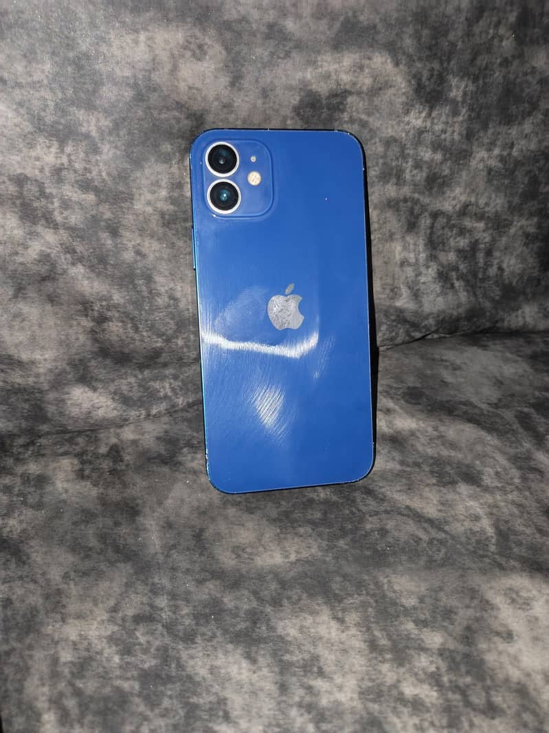 Apple iPhone 12 7