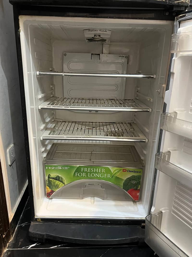 refrigerator 1