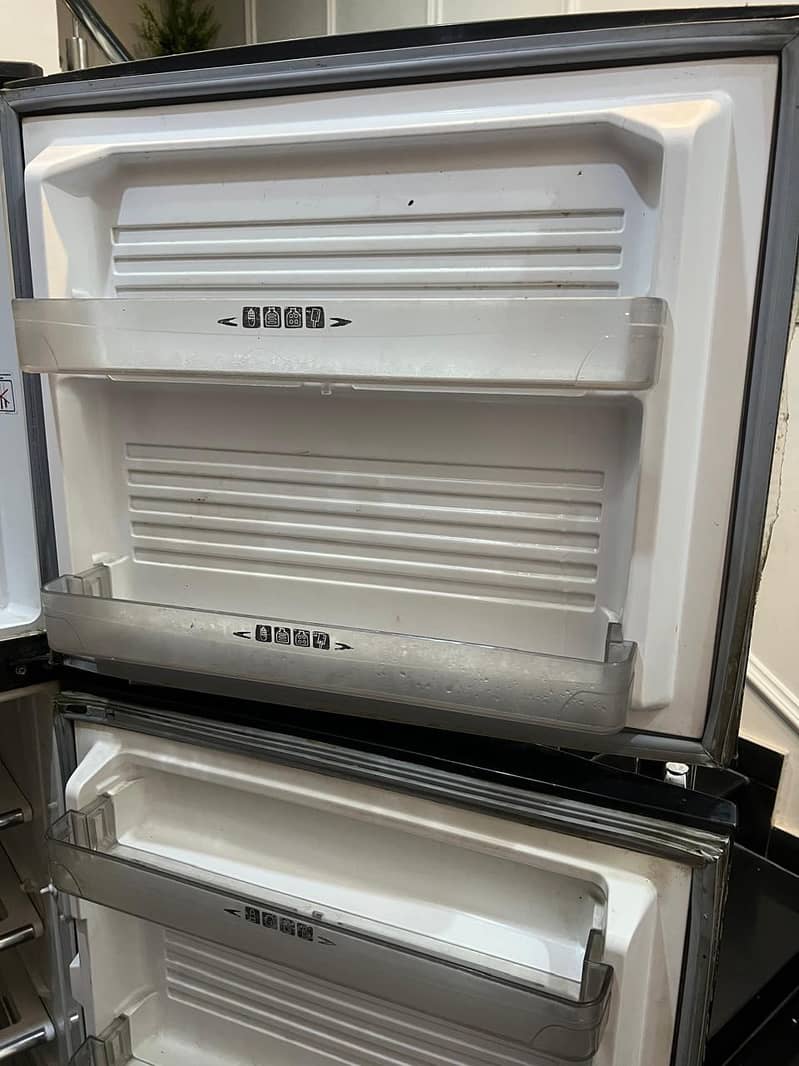 refrigerator 6