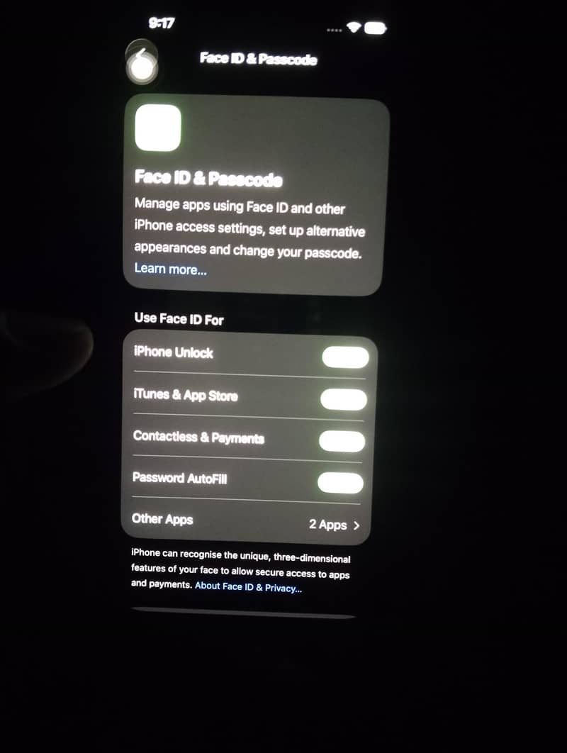 Apple iPhone 13 8