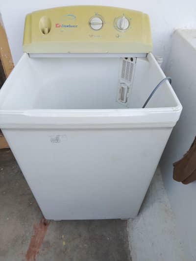 Dawlance washing machine original no riper copper motor good condition