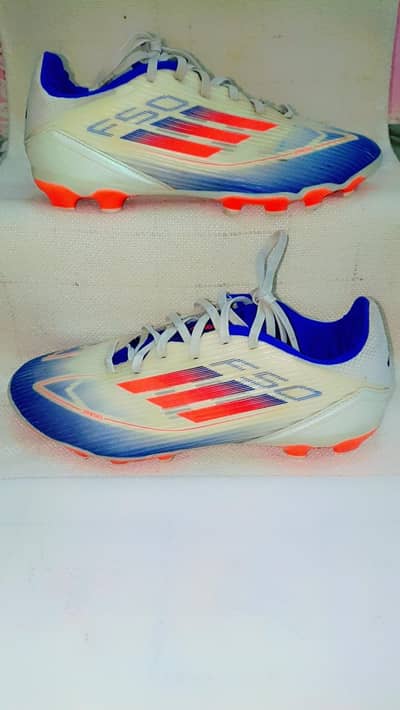 Football shoes