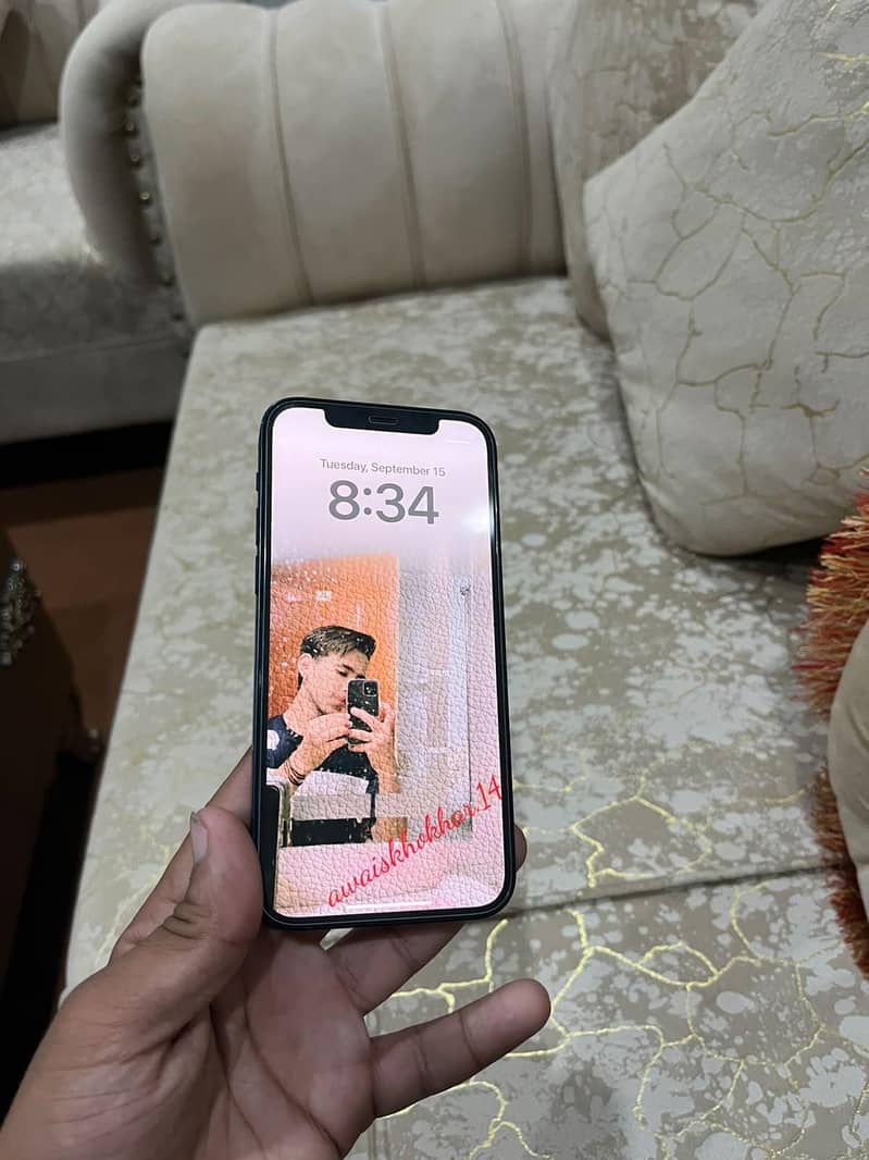 Apple iPhone 12 16