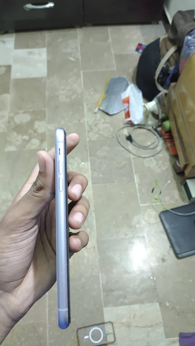 Apple iPhone 11 2