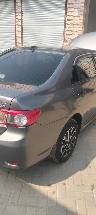 Toyota Corolla GLI 2012