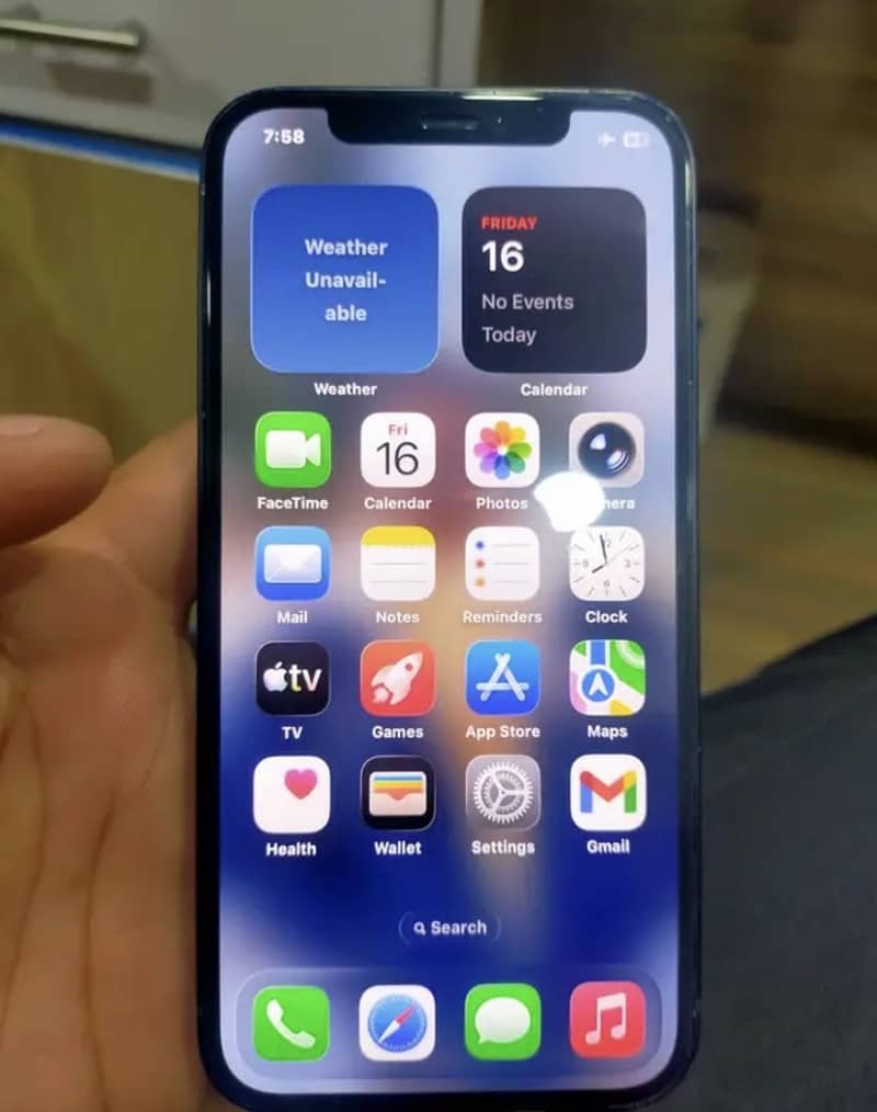 Apple iPhone 12 1
