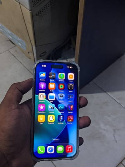 iPhone 16 Pro