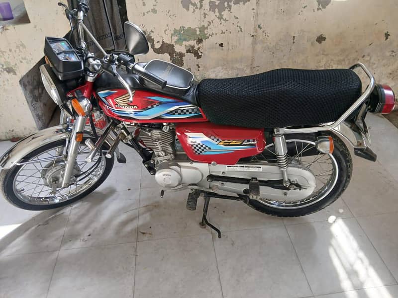 CG 125 0