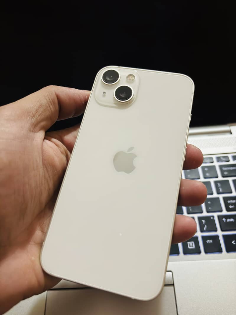 Apple iPhone 13 0