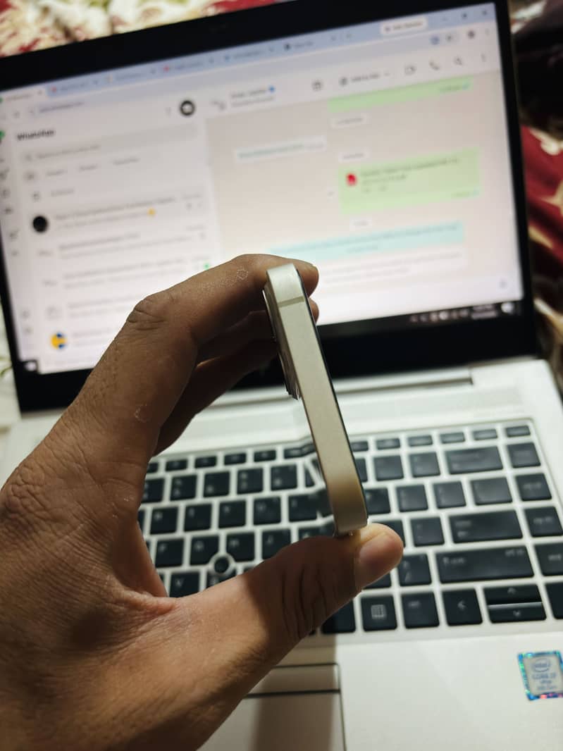 Apple iPhone 13 1