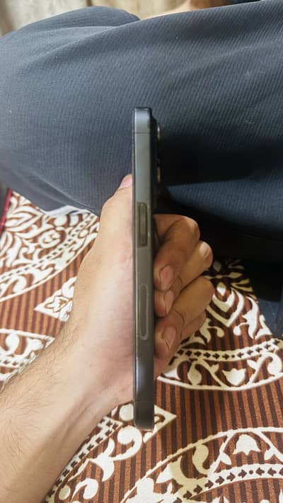 Apple iPhone 15 Pro