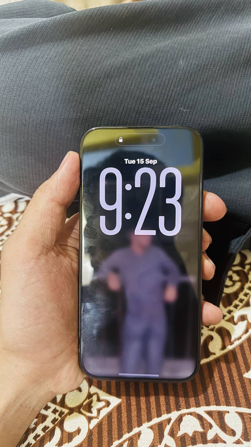 Apple iPhone 15 Pro 2