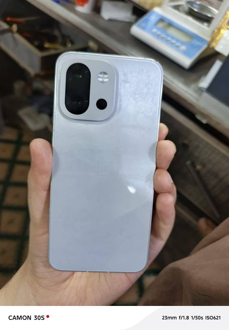 One Plus 13T 0