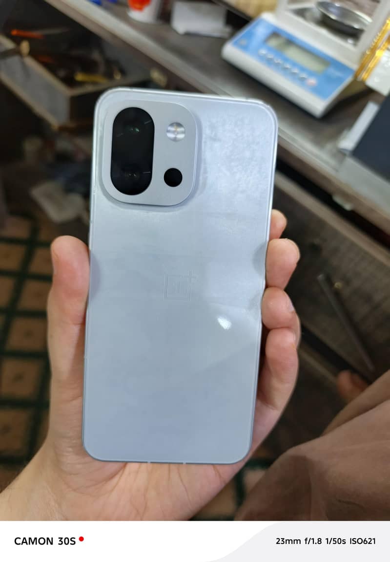 One Plus 13T 5