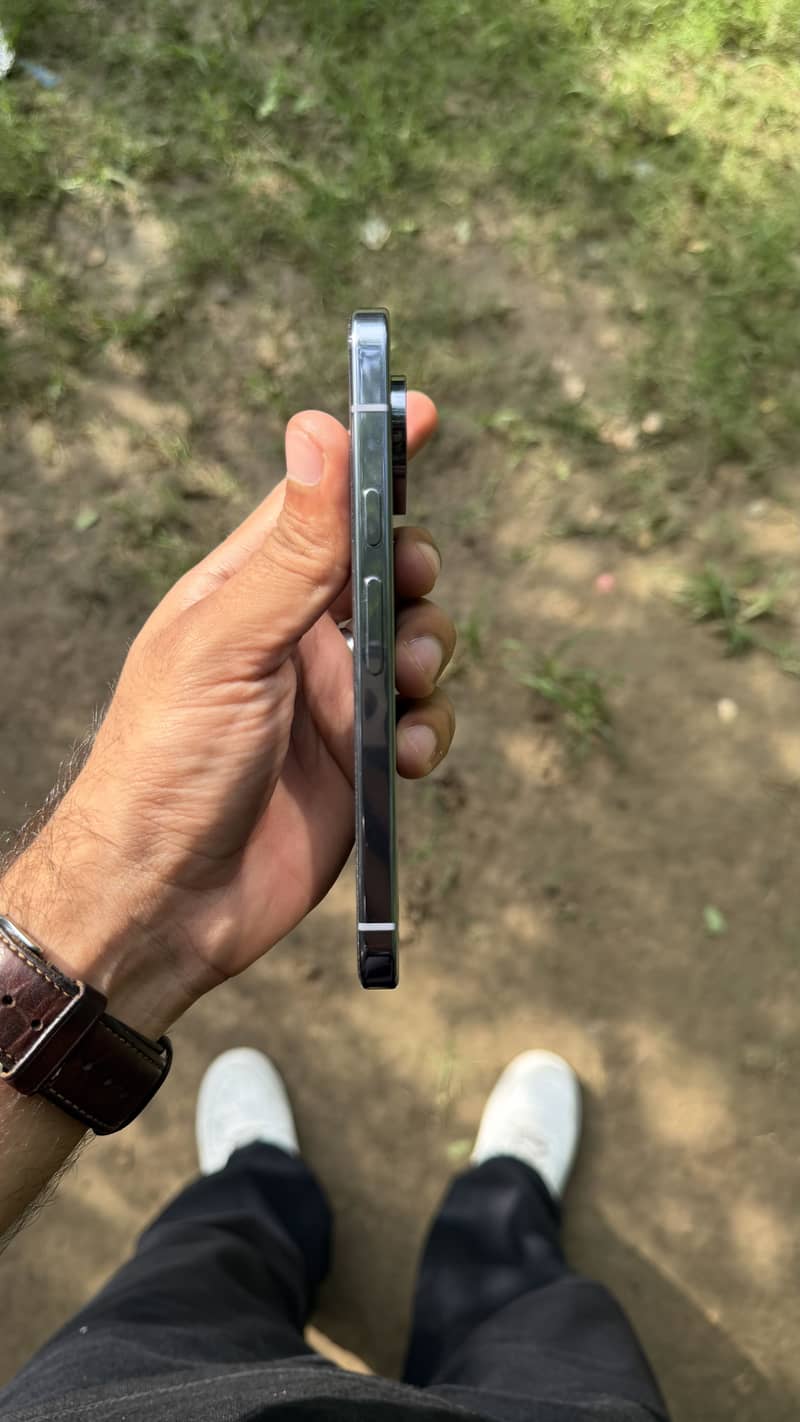 Google Pixel 10 Pro 2