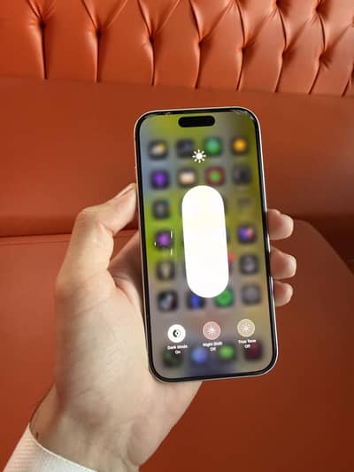 Apple iPhone 17
