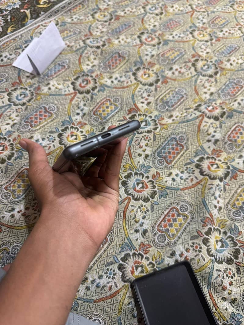 Google Pixel 7 3