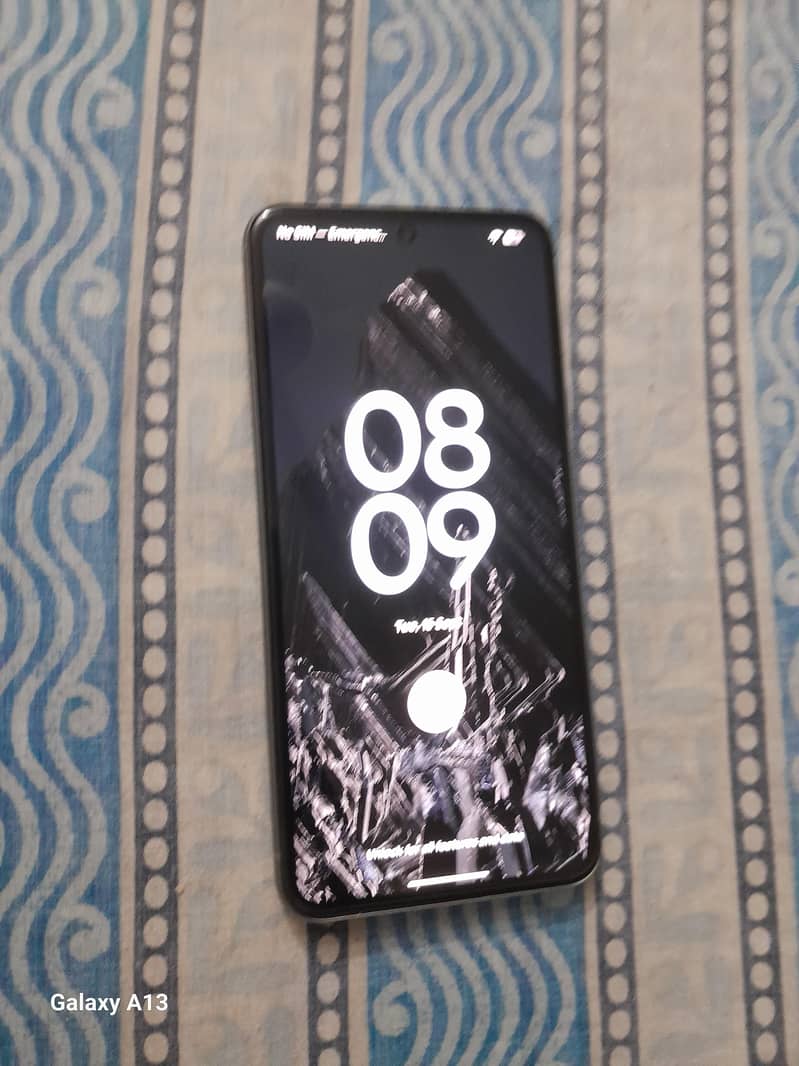 Google Pixel 8 5