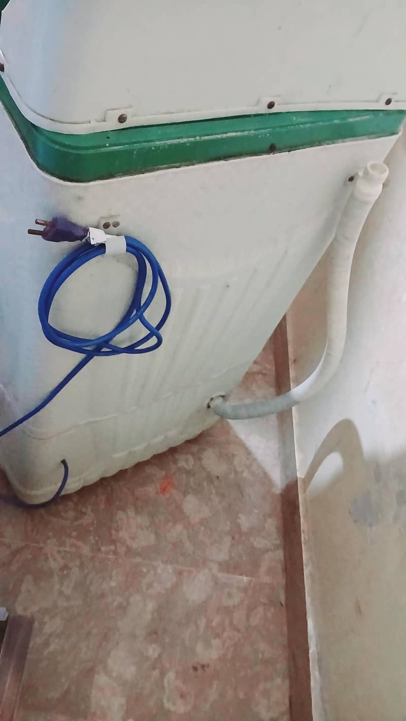 Washing Machine 4