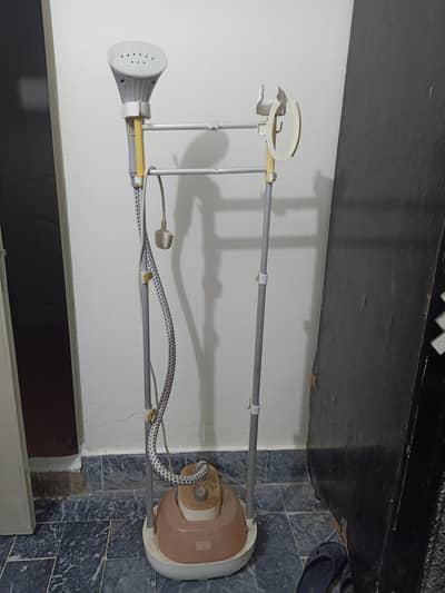 Black & Decker steamer
