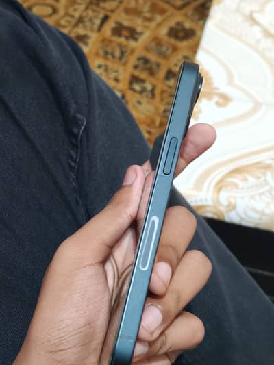 Apple iPhone 14