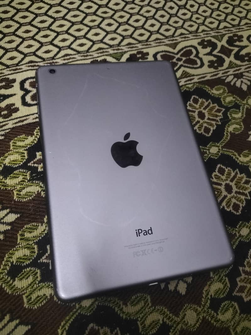 Apple iPad Mini 2 0