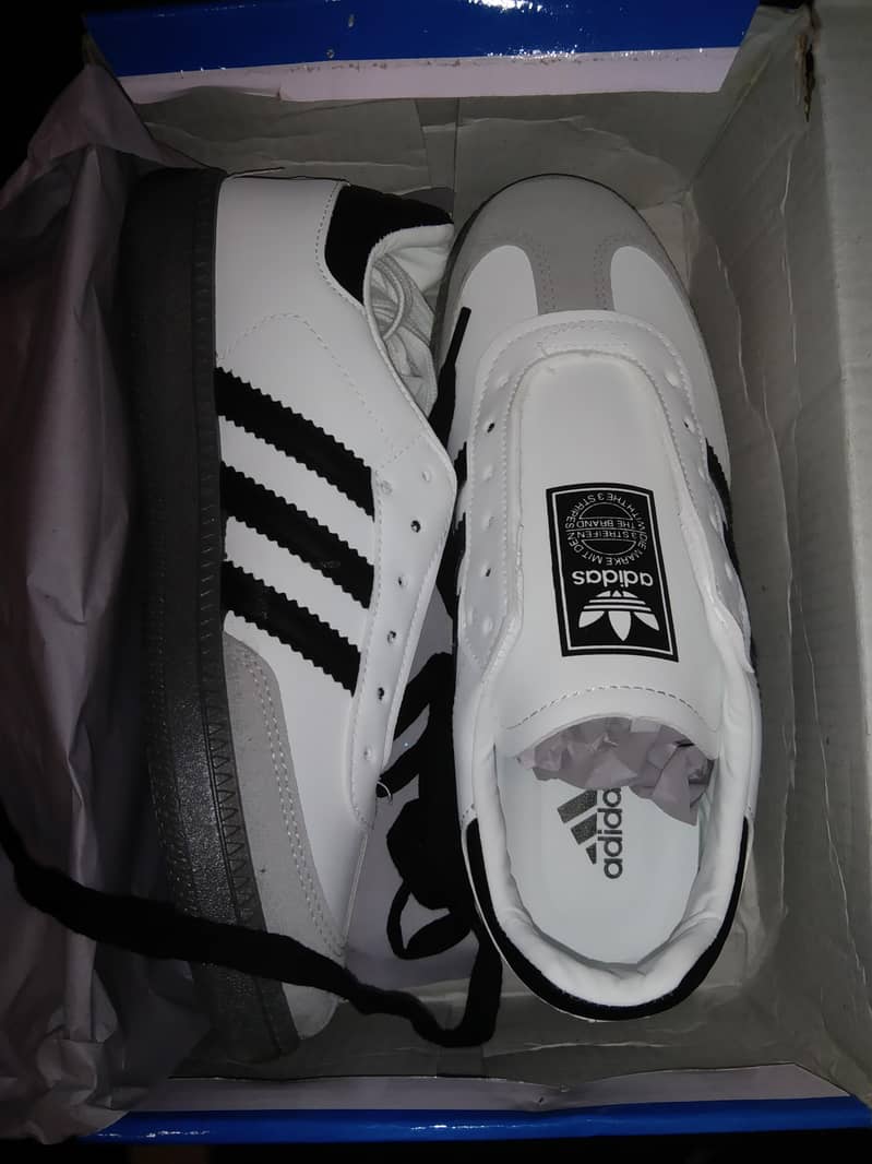shoes. store 1