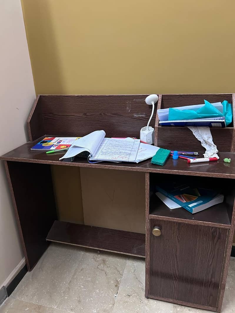 study desk 1