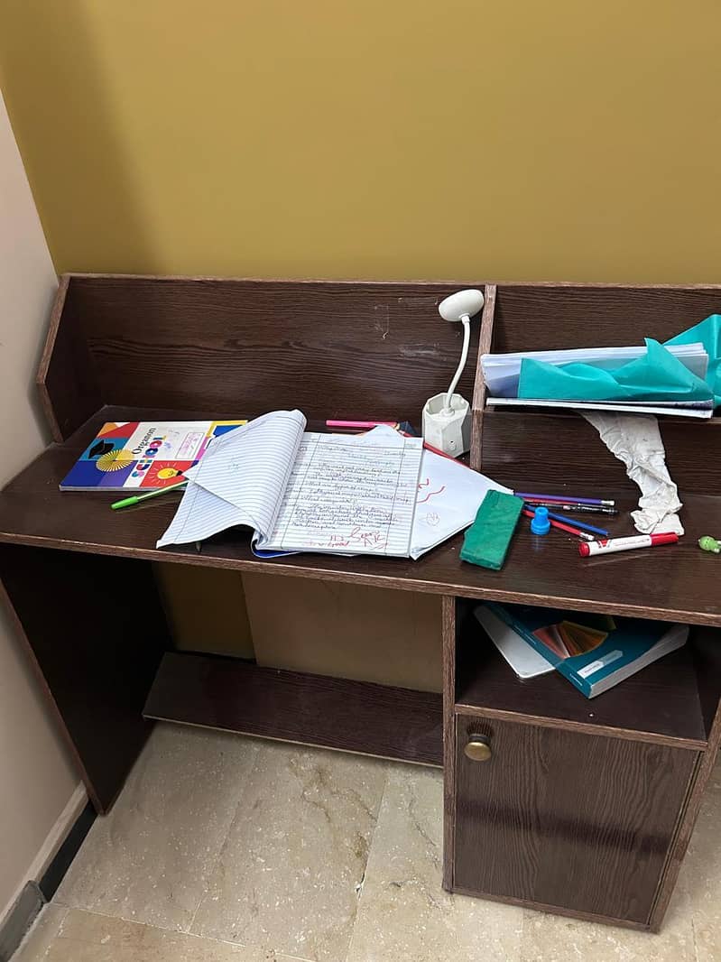 study desk 3