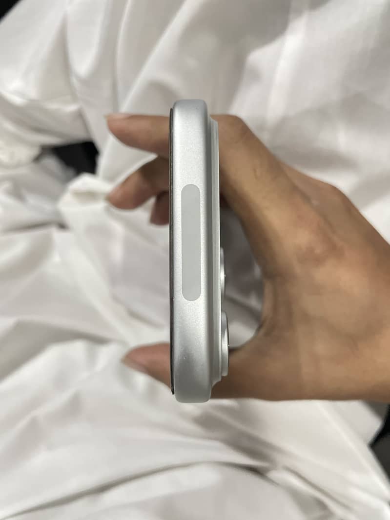 Apple iPhone 17 Pro Max 0