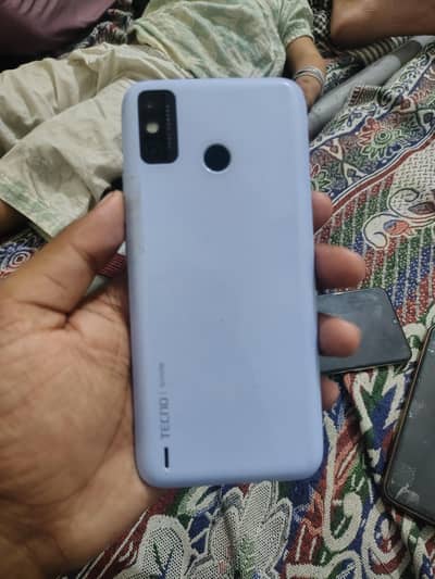 Tecno spark 6 go