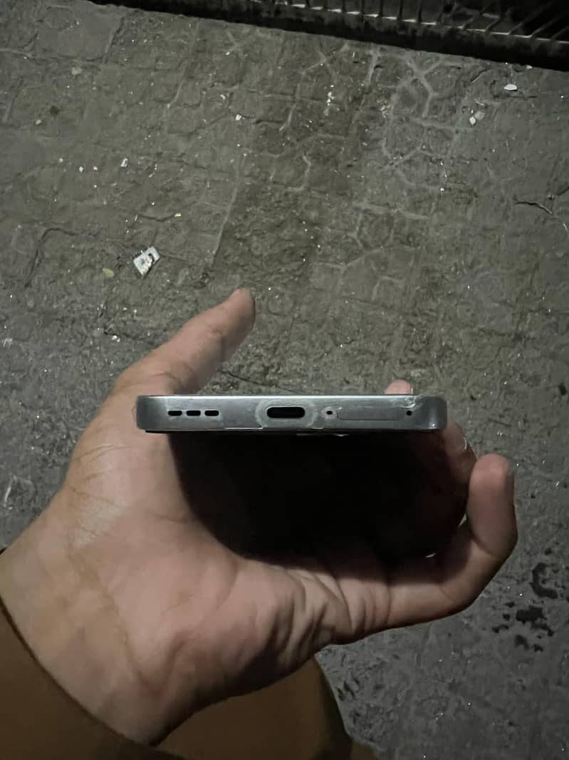 OPPO A6s pro 4