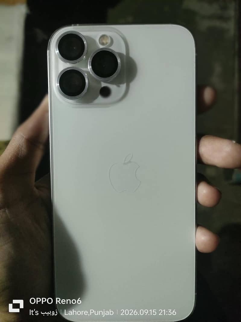 Apple iPhone 13 Pro Max 3