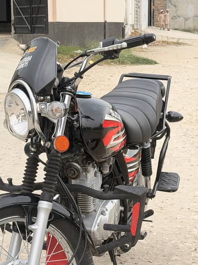 Suzuki GS 150 2026