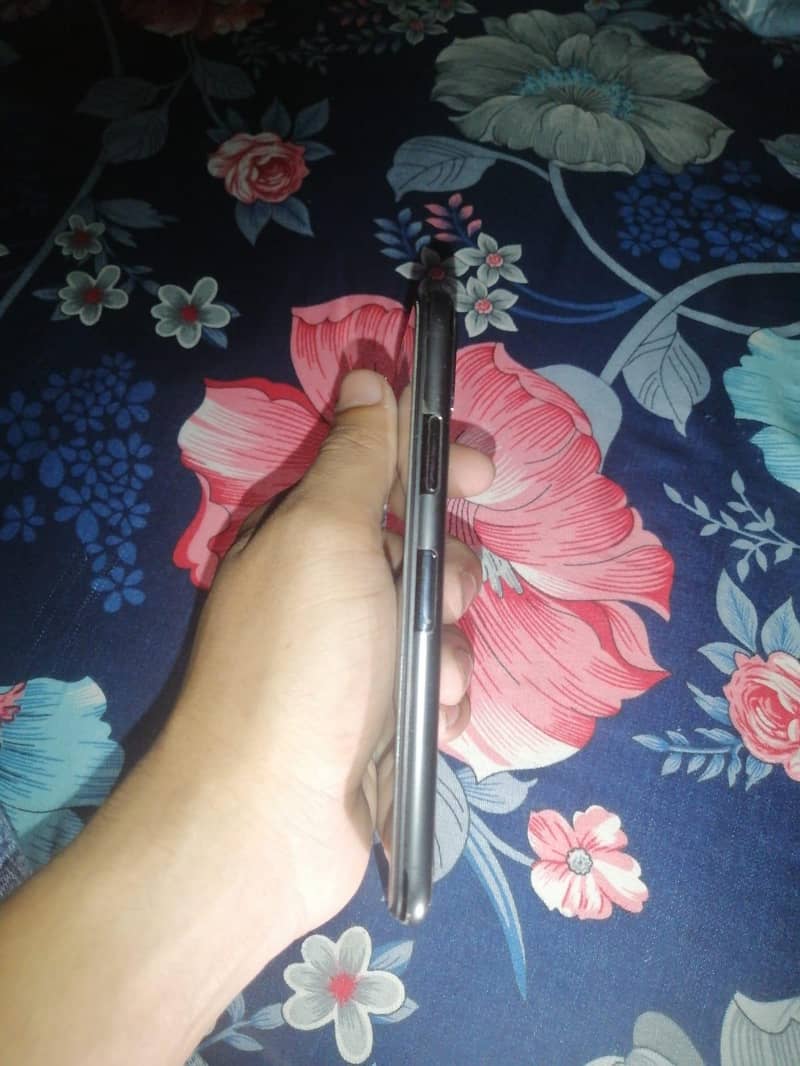 Apple iPhone X 5