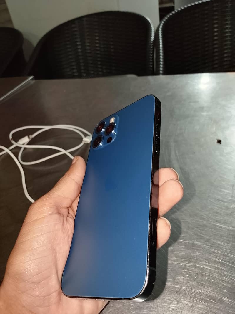 Apple iPhone 12 Pro 1