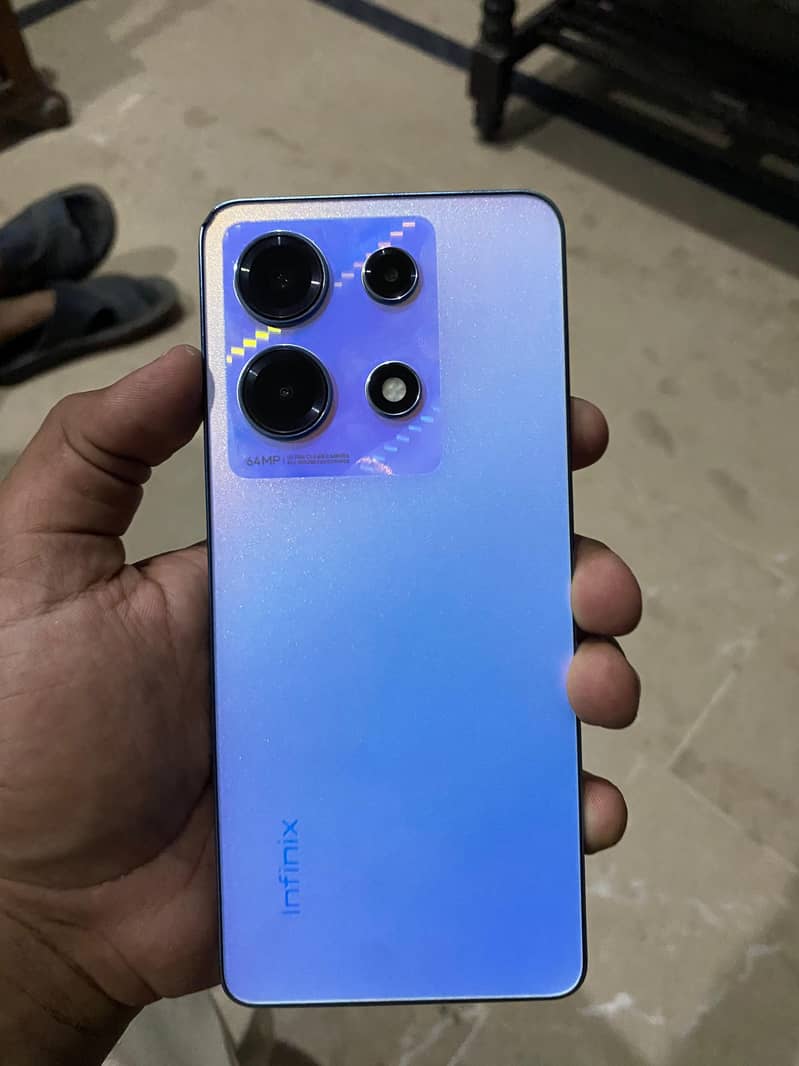 Infinix Note 30 Pro 0