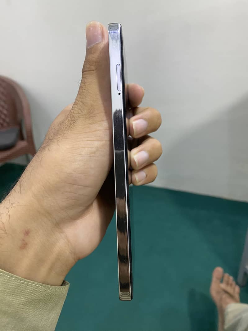 Tecno CAMON 20 Pro 4