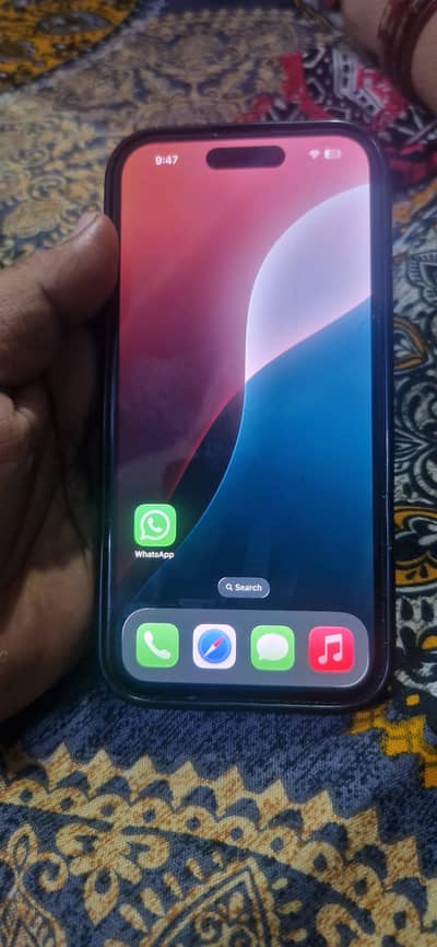Apple iPhone 16