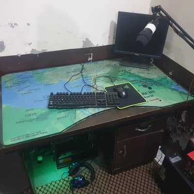 study table or small gaming table