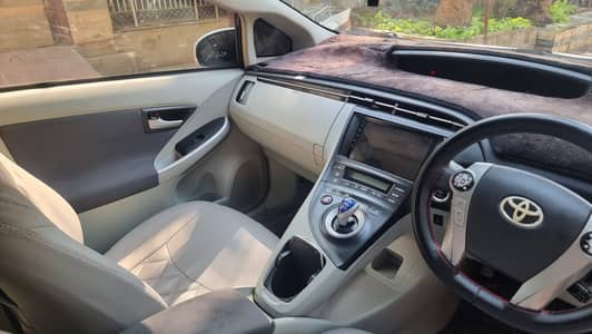 Toyota Prius 2011