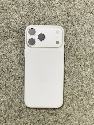 iPhone 17 Pro Max — JV | Like New | Only 4 Battery Cycles