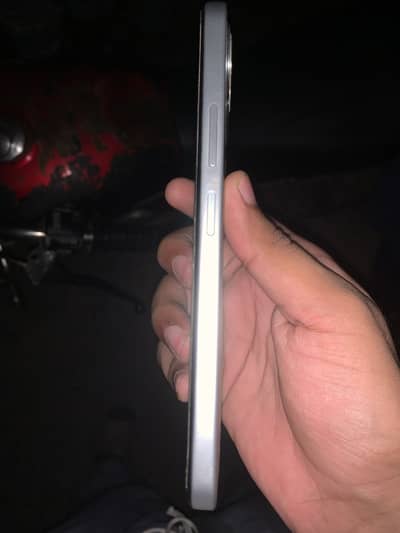 Infinix X6725B