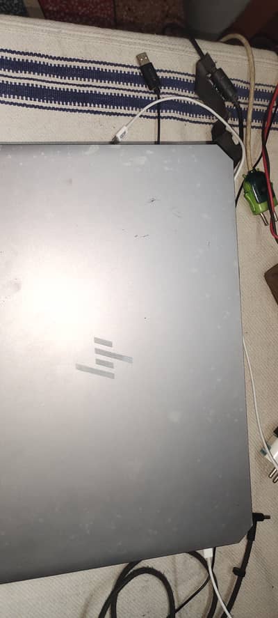 HP ZBook 17 G6 Intel Core i9 9th Gen  CARD  RTX  16 gb  graphics card