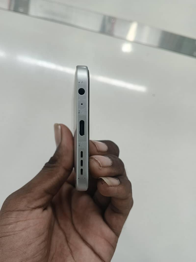 Tecno Spark40 Pro 2
